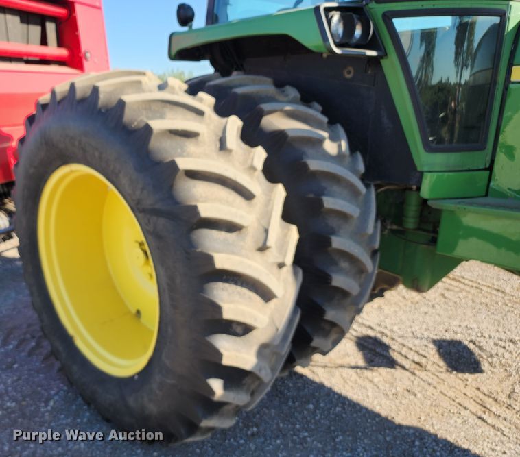 image for item KH9339 1978 John Deere 4640  tractor