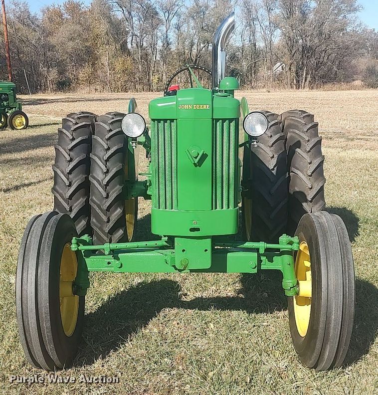 image for item KJ9020 1953 John Deere 40  tractor