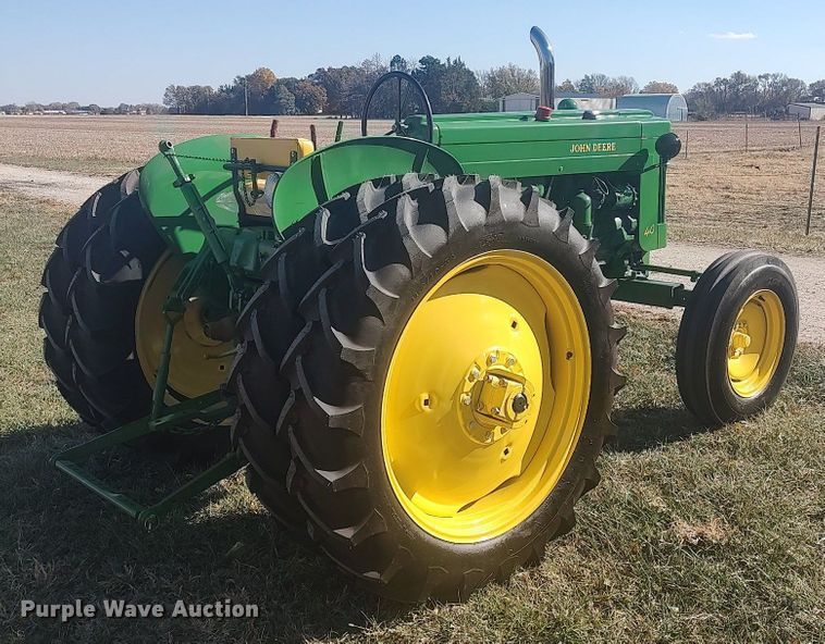 image for item KJ9020 1953 John Deere 40  tractor