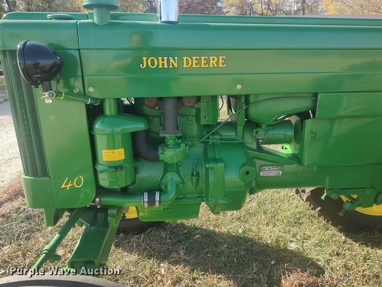 image for item KJ9020 1953 John Deere 40  tractor