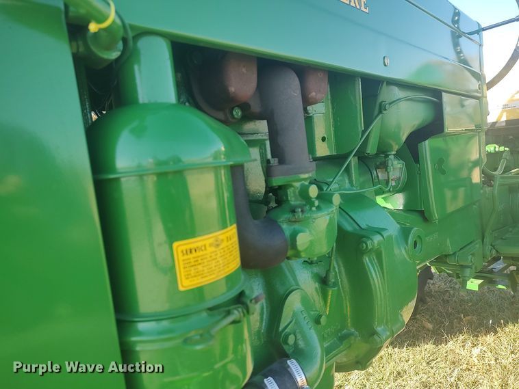 image for item KJ9020 1953 John Deere 40  tractor