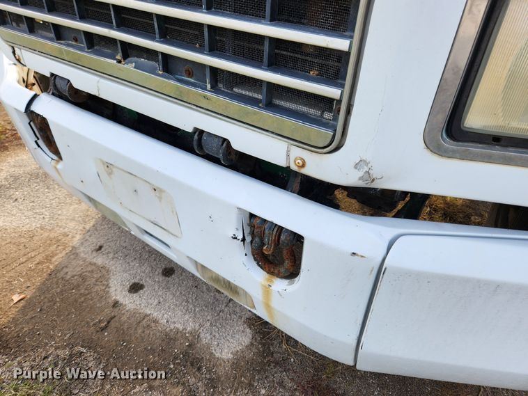 image for item KT9559 1996 Mack CH613  fertilizer delivery truck