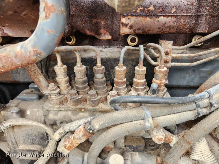 image for item KT9559 1996 Mack CH613  fertilizer delivery truck