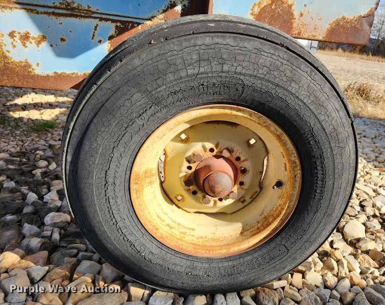 image for item KT9586 Gravity wagon