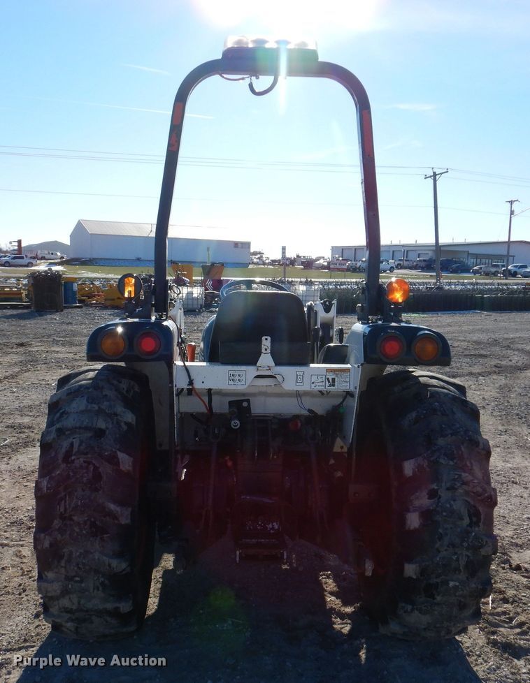 image for item KW9658 2009 Bobcat CT450  MFWD tractor