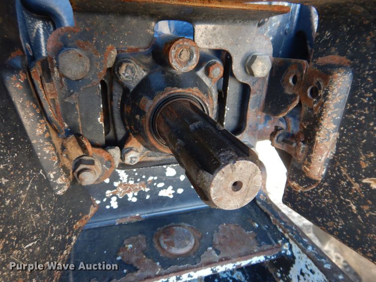 image for item KW9658 2009 Bobcat CT450  MFWD tractor