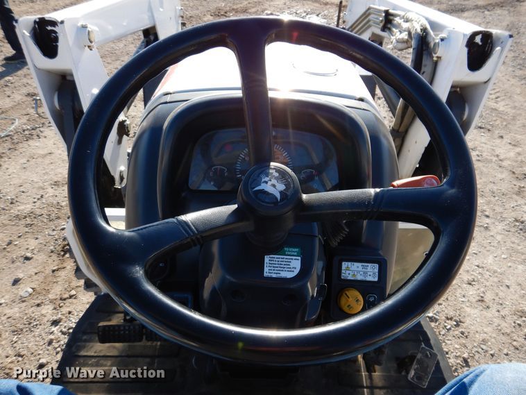 image for item KW9658 2009 Bobcat CT450  MFWD tractor