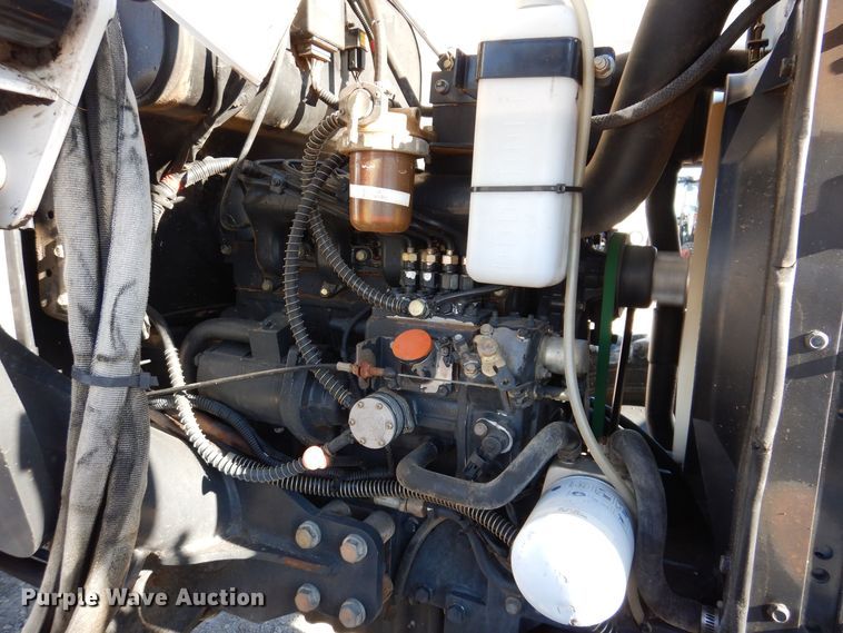 image for item KW9658 2009 Bobcat CT450  MFWD tractor