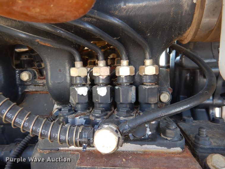 image for item KW9658 2009 Bobcat CT450  MFWD tractor