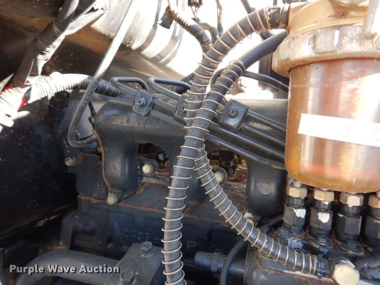 image for item KW9658 2009 Bobcat CT450  MFWD tractor