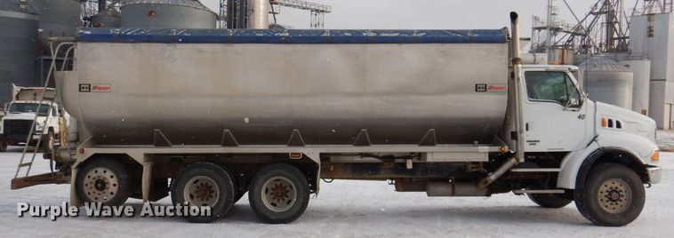 image for item KW9680 2007 Sterling LT9500  feed delivery truck