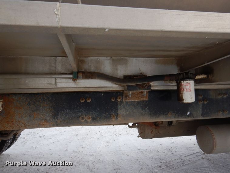 image for item KW9680 2007 Sterling LT9500  feed delivery truck