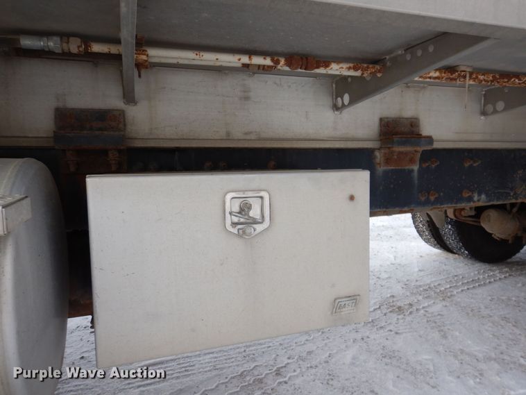 image for item KW9680 2007 Sterling LT9500  feed delivery truck