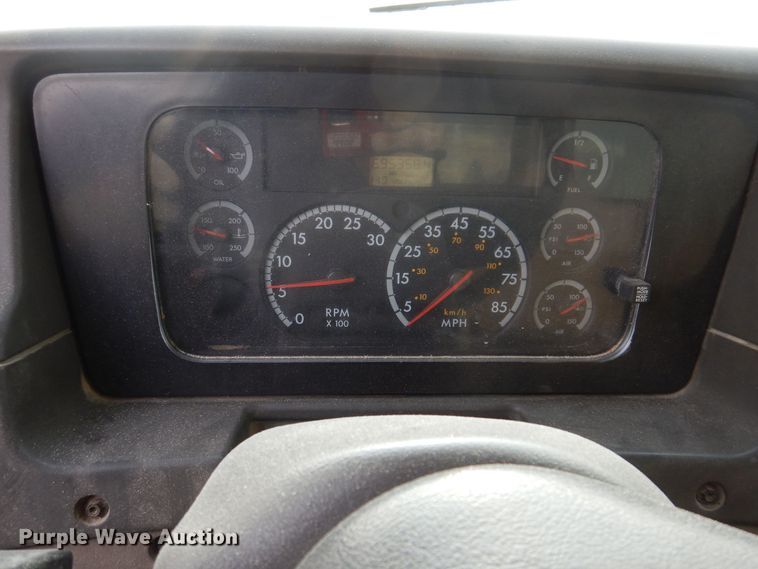 image for item KW9680 2007 Sterling LT9500  feed delivery truck