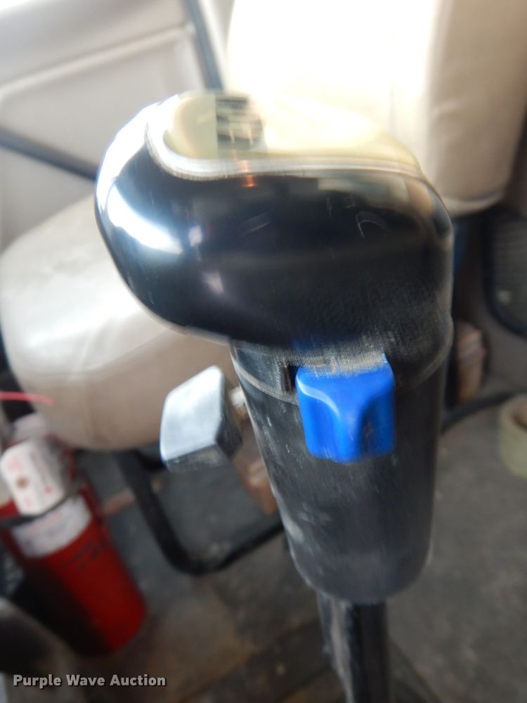 image for item KW9680 2007 Sterling LT9500  feed delivery truck