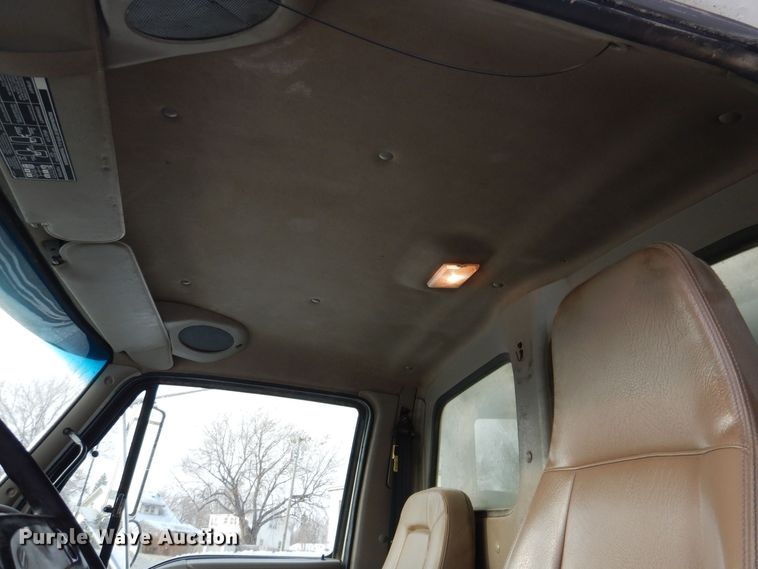 image for item KW9680 2007 Sterling LT9500  feed delivery truck