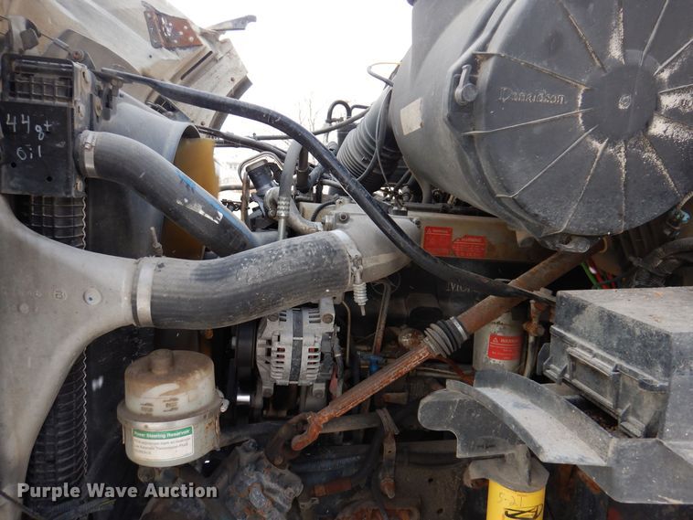 image for item KW9680 2007 Sterling LT9500  feed delivery truck