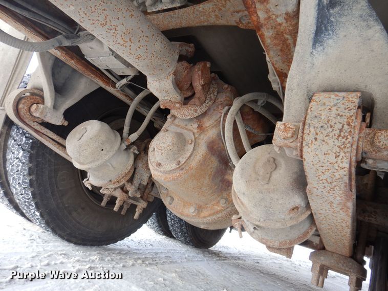 image for item KW9680 2007 Sterling LT9500  feed delivery truck