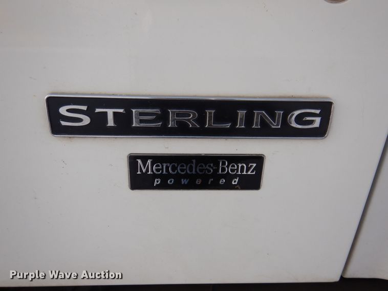 image for item KW9680 2007 Sterling LT9500  feed delivery truck