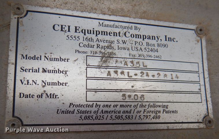 image for item KW9680 2007 Sterling LT9500  feed delivery truck