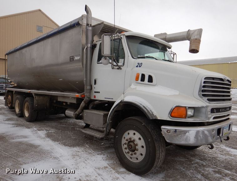 image for item KW9681 2005 Sterling LT9500  feed delivery truck