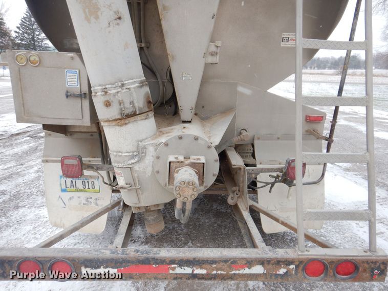 image for item KW9681 2005 Sterling LT9500  feed delivery truck