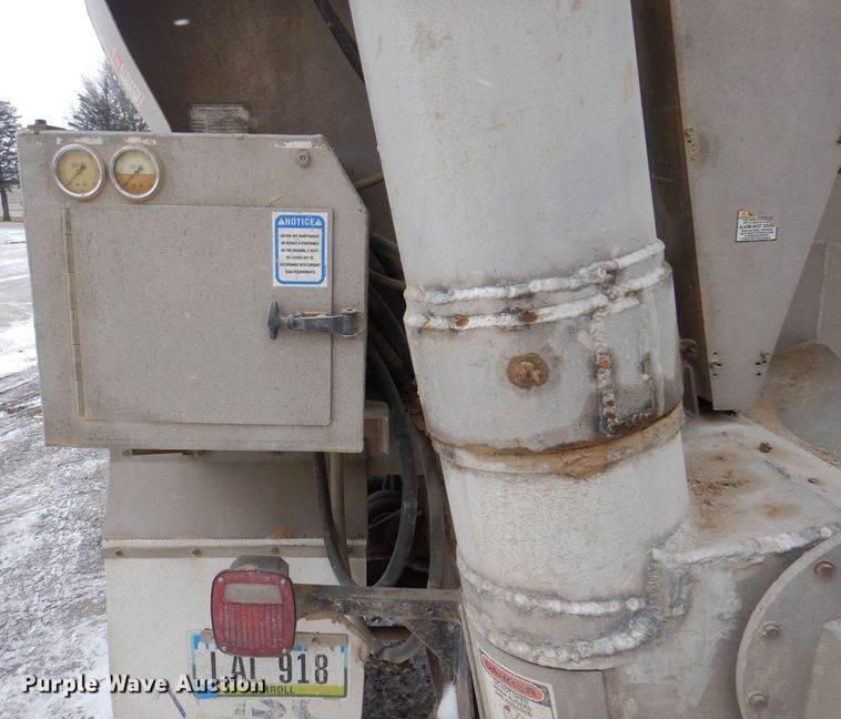 image for item KW9681 2005 Sterling LT9500  feed delivery truck