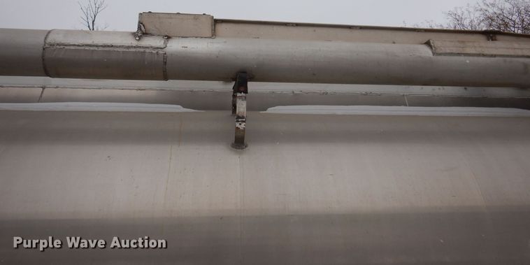 image for item KW9681 2005 Sterling LT9500  feed delivery truck