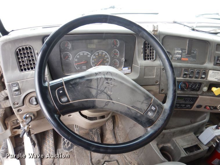 image for item KW9681 2005 Sterling LT9500  feed delivery truck