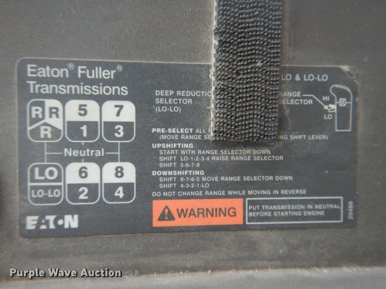 image for item KW9681 2005 Sterling LT9500  feed delivery truck