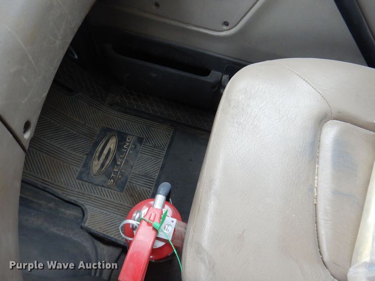 image for item KW9681 2005 Sterling LT9500  feed delivery truck