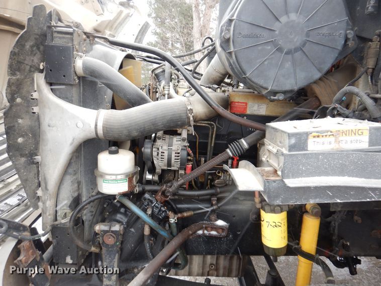 image for item KW9681 2005 Sterling LT9500  feed delivery truck