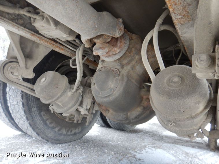 image for item KW9681 2005 Sterling LT9500  feed delivery truck