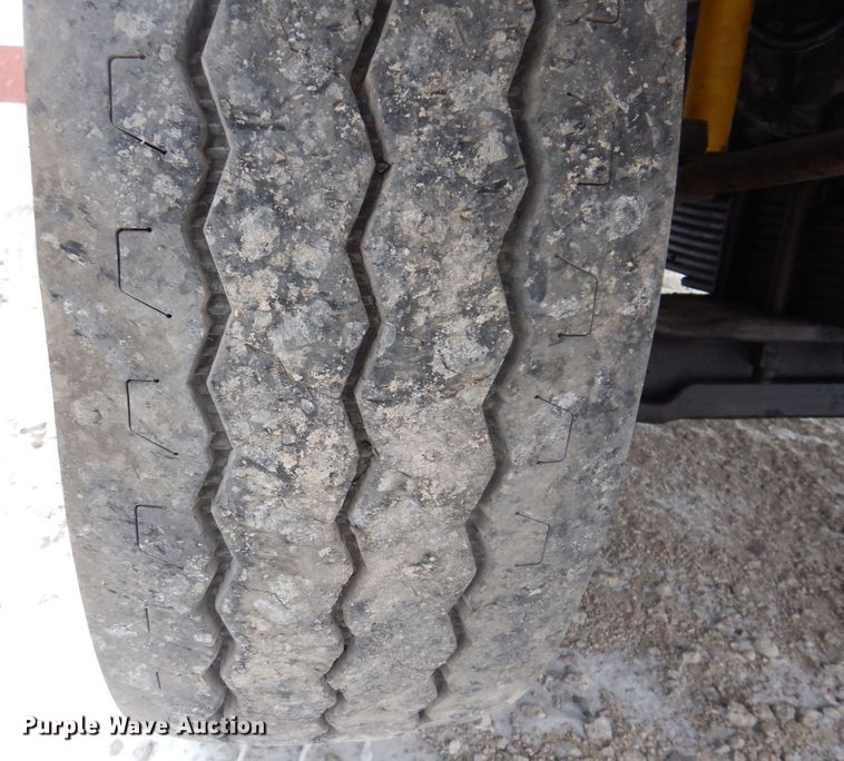 image for item KW9681 2005 Sterling LT9500  feed delivery truck