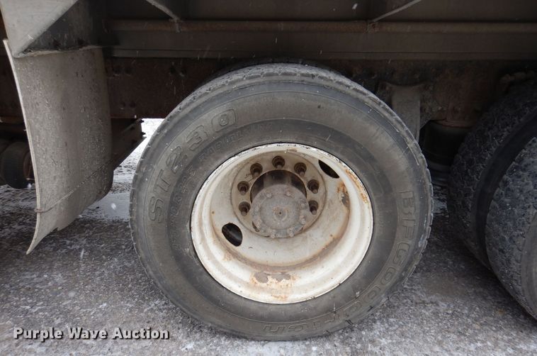 image for item KW9681 2005 Sterling LT9500  feed delivery truck