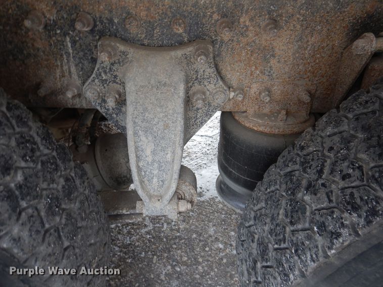 image for item KW9681 2005 Sterling LT9500  feed delivery truck