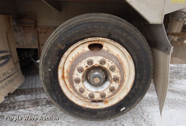 image for item KW9681 2005 Sterling LT9500  feed delivery truck