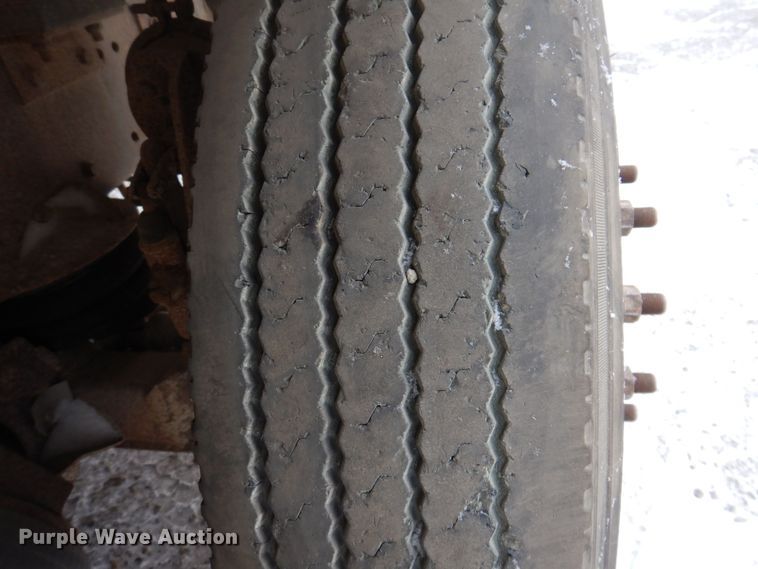 image for item KW9681 2005 Sterling LT9500  feed delivery truck