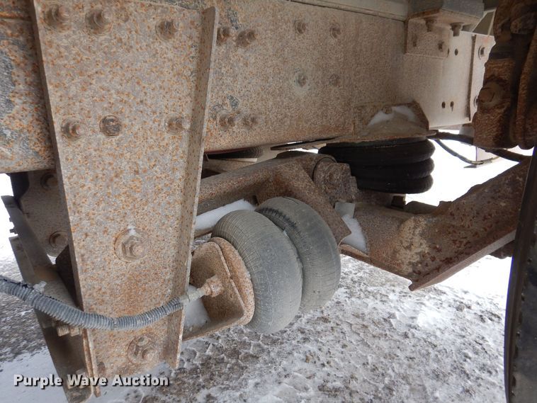 image for item KW9681 2005 Sterling LT9500  feed delivery truck