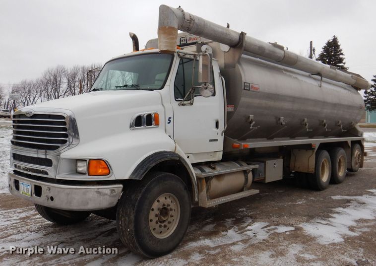 image for item KW9682 2008 Sterling LT9500  feed delivery truck