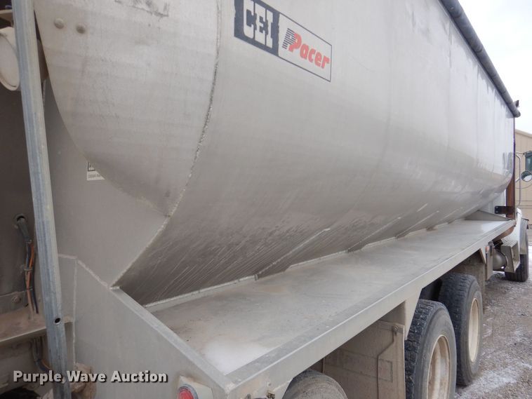 image for item KW9682 2008 Sterling LT9500  feed delivery truck