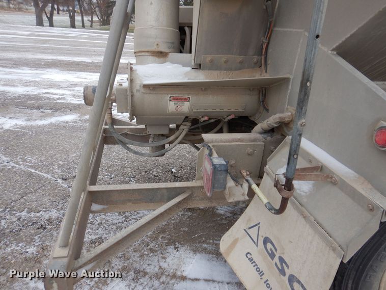 image for item KW9682 2008 Sterling LT9500  feed delivery truck