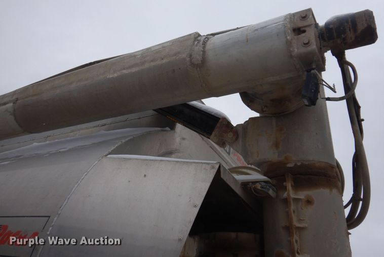 image for item KW9682 2008 Sterling LT9500  feed delivery truck