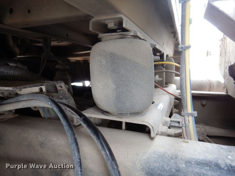 image for item KW9682 2008 Sterling LT9500  feed delivery truck