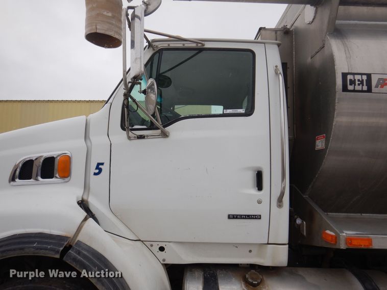 image for item KW9682 2008 Sterling LT9500  feed delivery truck