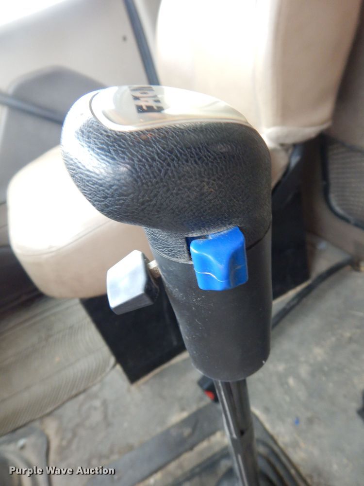 image for item KW9682 2008 Sterling LT9500  feed delivery truck