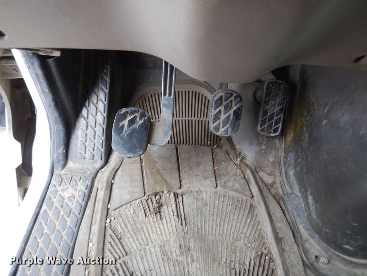 image for item KW9682 2008 Sterling LT9500  feed delivery truck