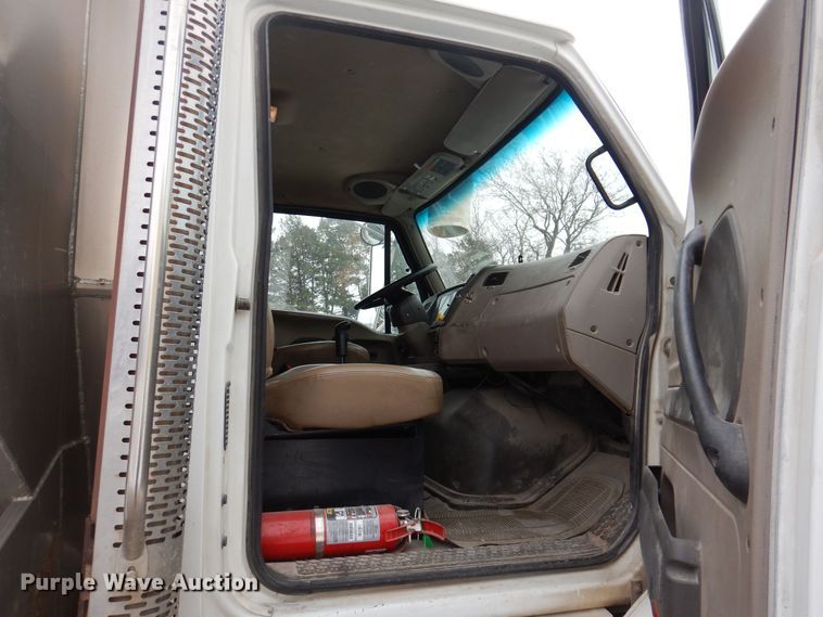 image for item KW9682 2008 Sterling LT9500  feed delivery truck