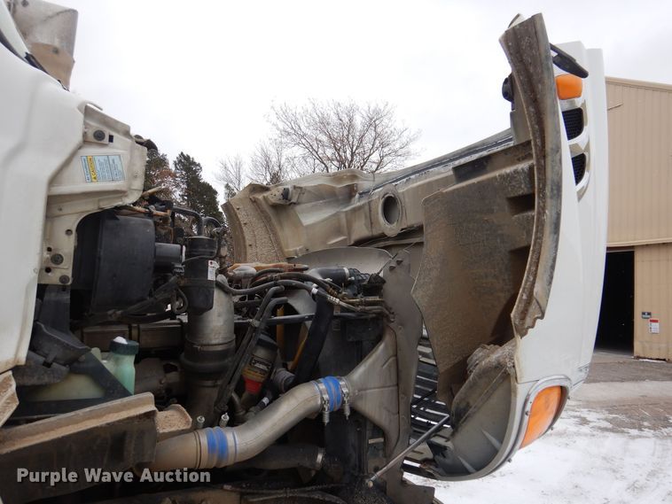 image for item KW9682 2008 Sterling LT9500  feed delivery truck