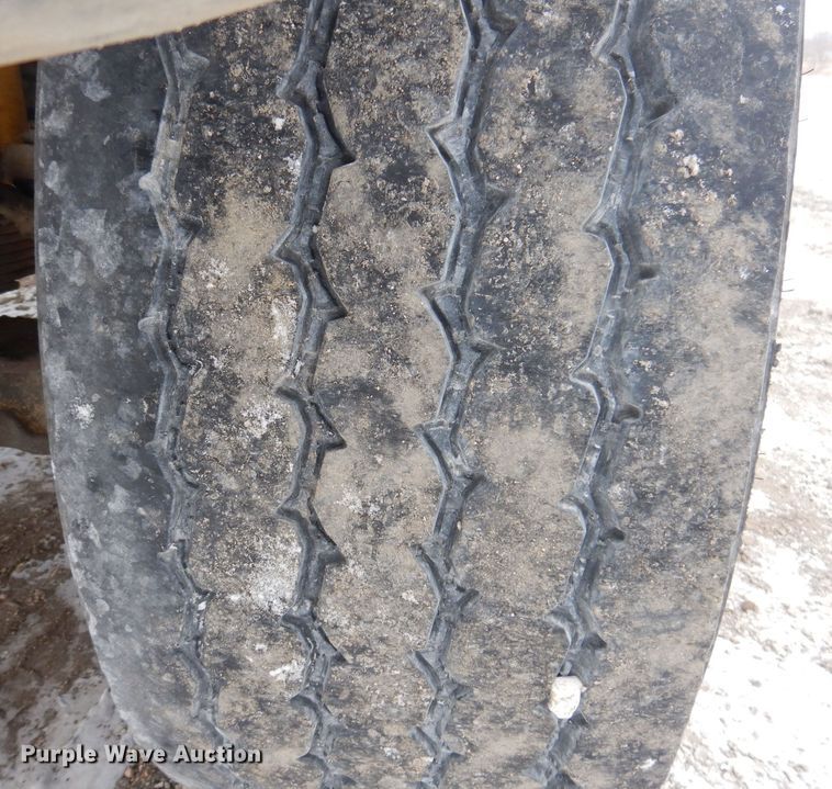 image for item KW9682 2008 Sterling LT9500  feed delivery truck